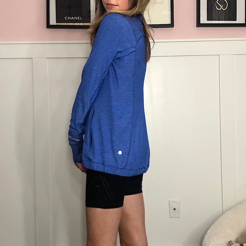 Lululemon Blue Top